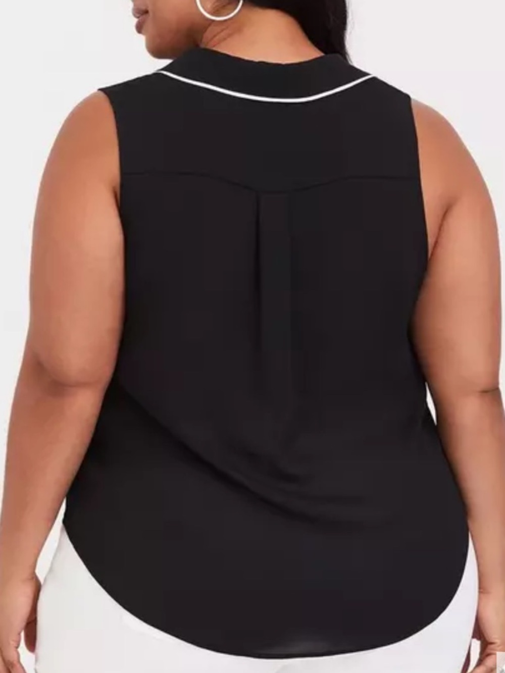 Torrid Madison Georgette Button-Down Sleeveless Blouse Black White Trim - Picture 3 of 11